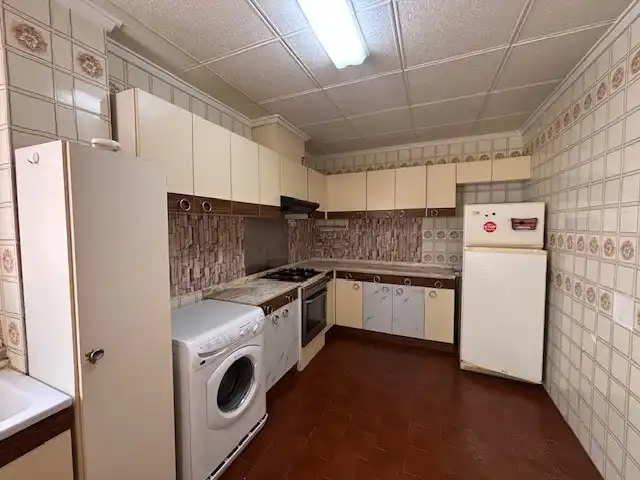 Flat for sale in Salinas