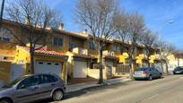 Exterior view of Single-family semi-detached for sale in  Toledo Capital  with Air Conditioner, Heating and Private garden