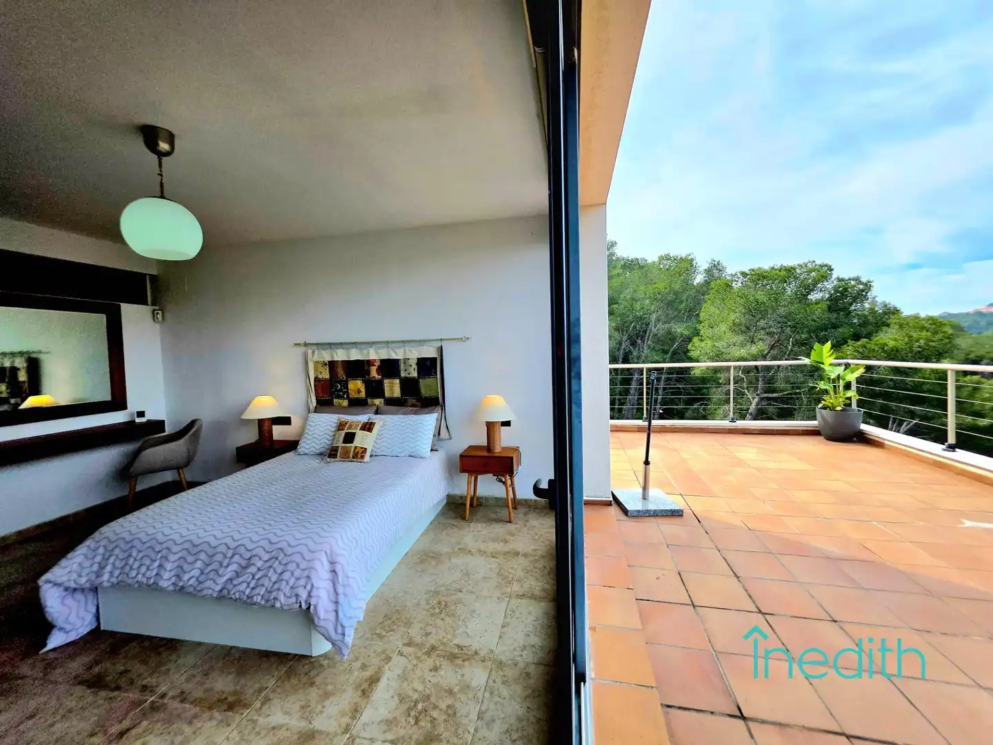 Terrassa de Casa o xalet en venda en Cubelles amb Calefacció, Jardí privat i Terrassa