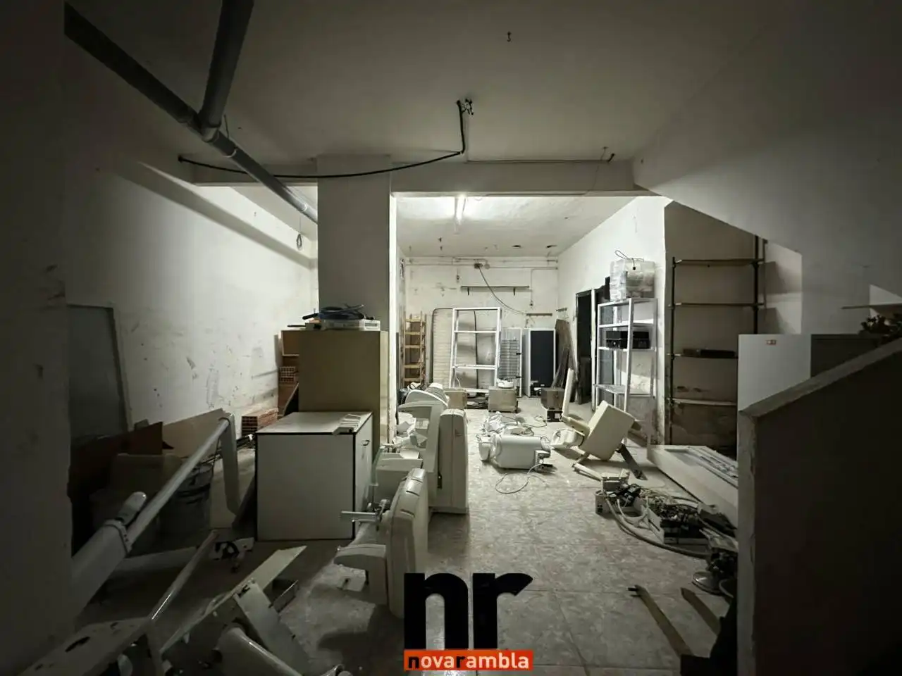 Gewerbefläche zum Verkauf in Calle Monturiol, imagen 9