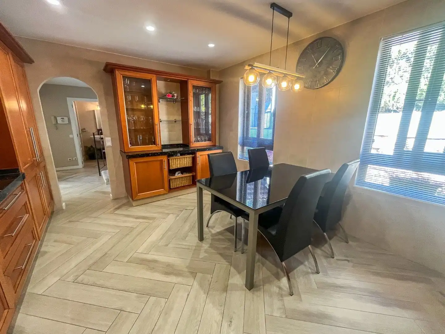 Villa con terrazza in vendita a Golf Bahía, imagen 23