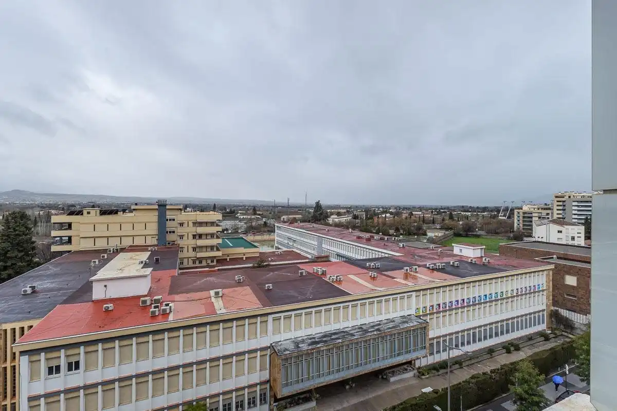 Exterior view of Flat for sale in Granada  with Air Conditioner and Storage room