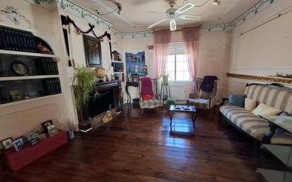 Living room of Flat for sale in  Logroño  with Air Conditioner, Heating and Parquet flooring