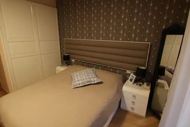 Schlafzimmer von Wohnung zur Miete in Sud
