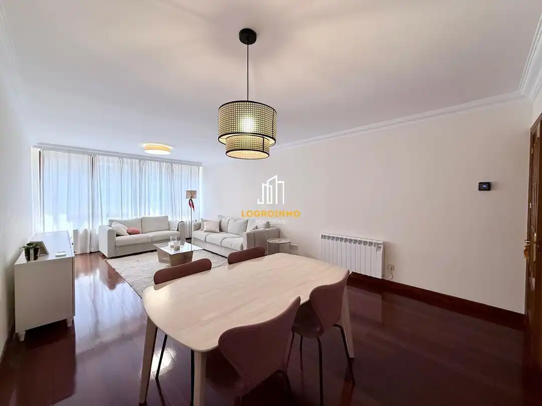 Wohnzimmer von Wohnung zur Miete in  Logroño mit Klimaanlage, Heizung und Abstellraum
