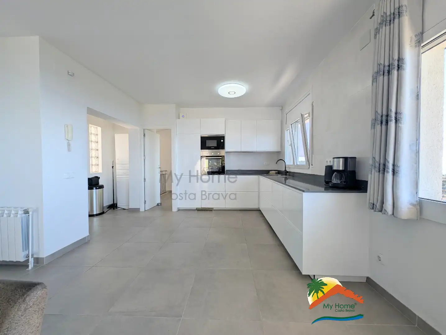 Cocina de Casa o chalet en venta en Lloret de Mar con Aire acondicionado, Calefacción y Jardín privado