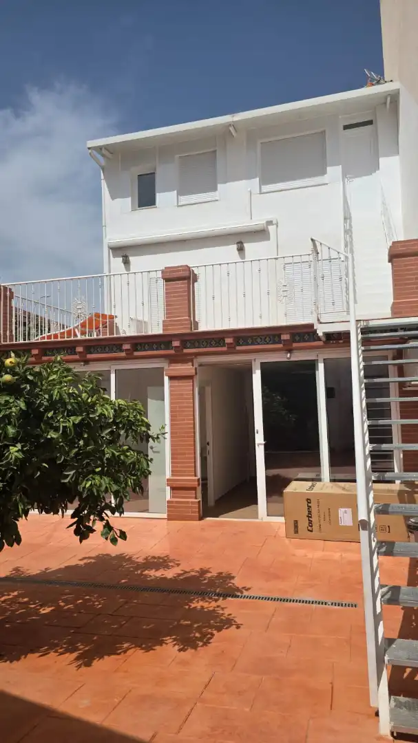Außenansicht von Haus oder Chalet zum Verkauf in Murcia mit Klimaanlage, Privatgarten und Terrasse