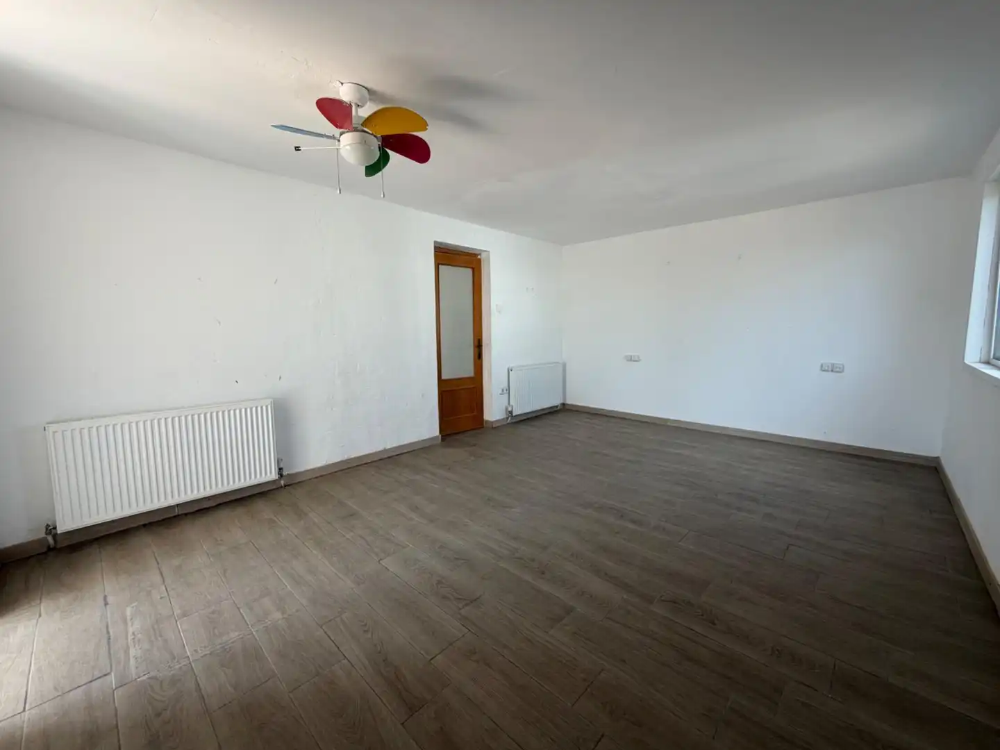 Casa o xalet en venda en Villar del Arzobispo amb Aire condicionat, Jardí privat i Terrassa