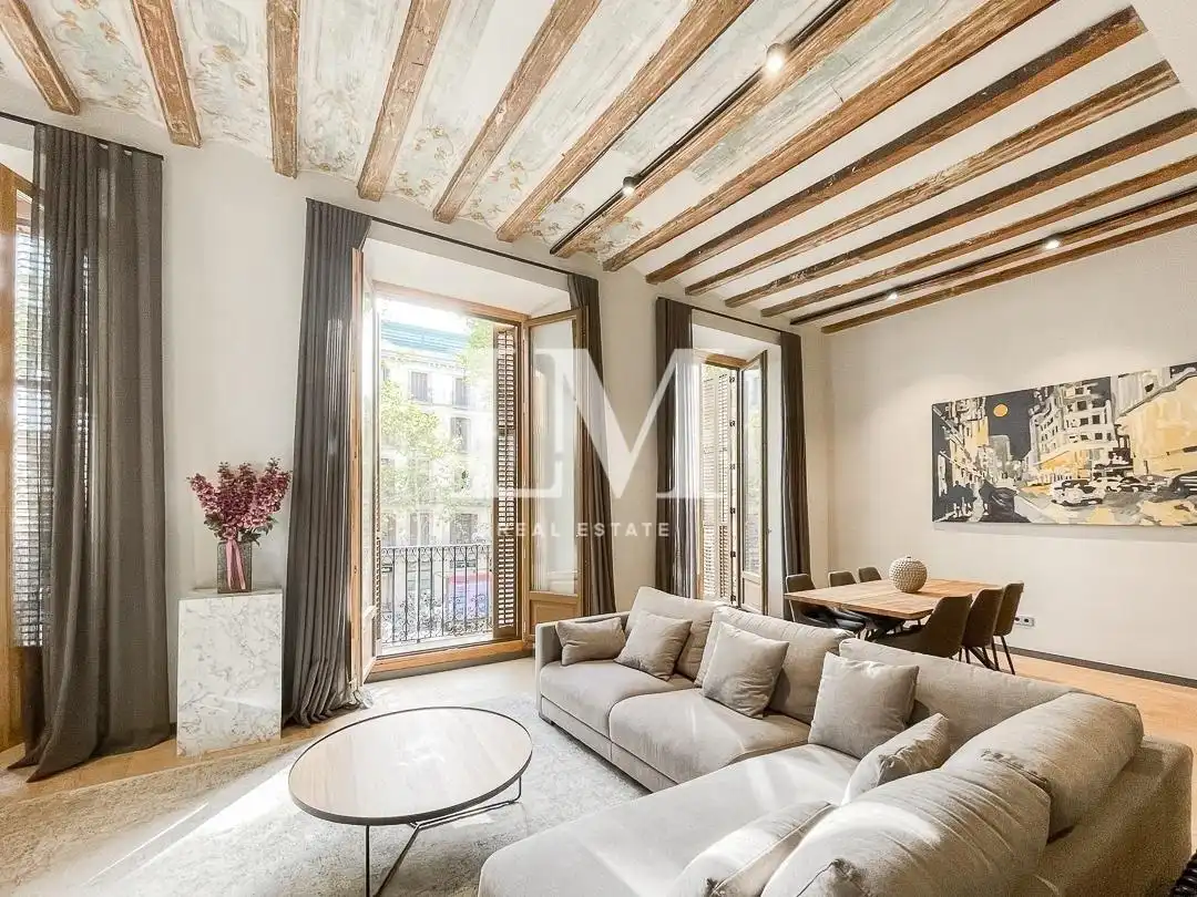 Vista exterior de Apartament de lloguer en Barcelona amb Aire condicionat, Calefacció i Moblat