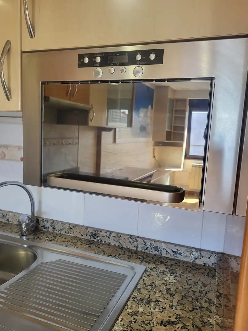Cocina de Piso de alquiler en Gijón  con Calefacción, Parquet y Amueblado