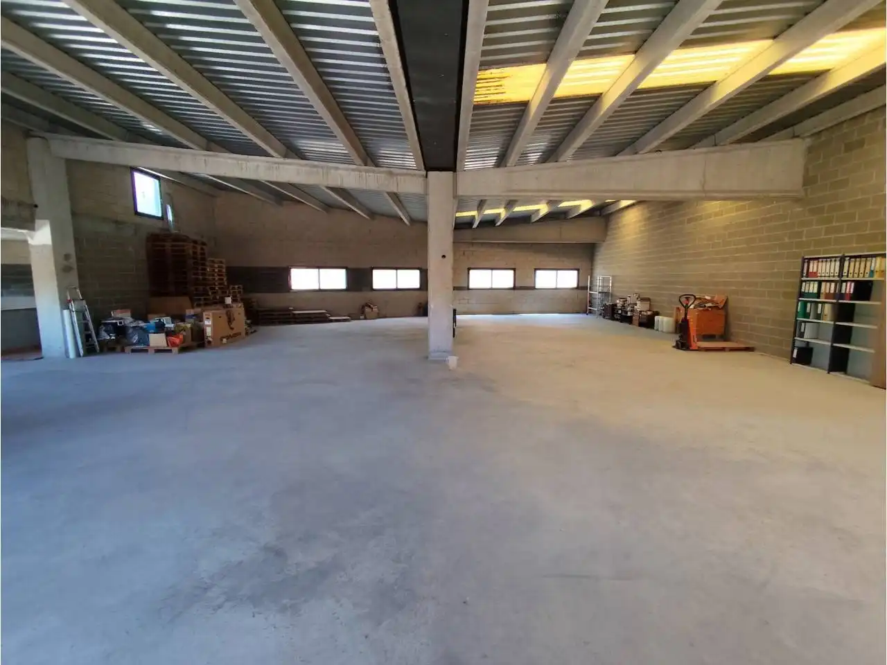 Local comercial en venda a Llevant, imagen 4