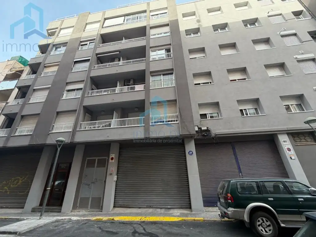 Vista exterior de Piso en venta en Tarragona