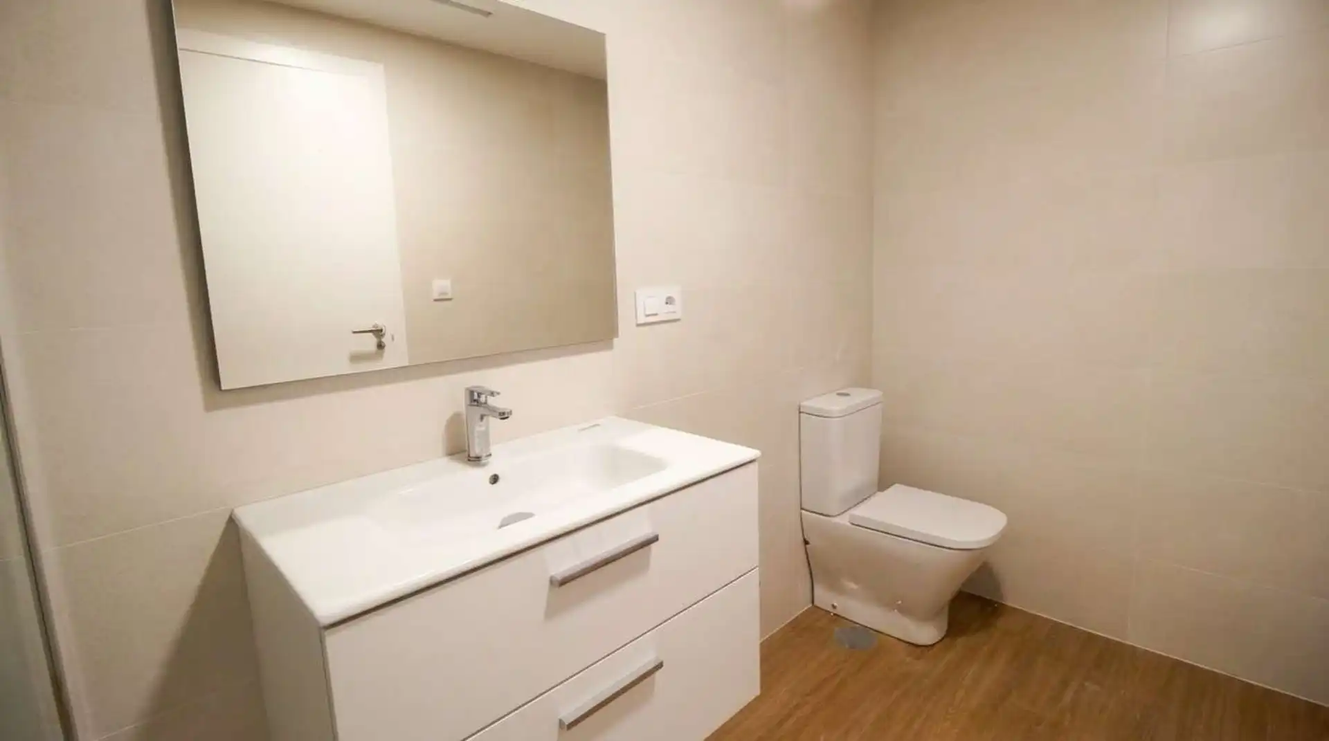 Bathroom of Flat for sale in Oleiros  with Heating, Parquet flooring and Terrace