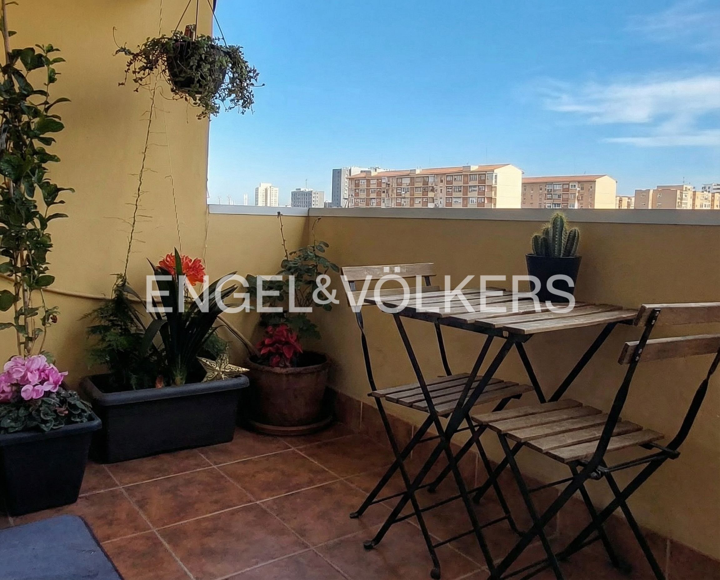 Terrassa de Pis en venda en  Barcelona Capital amb Calefacció, Terrassa i Moblat