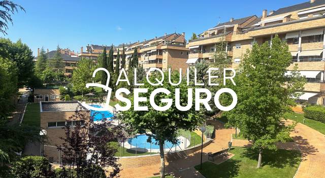 Piso en Alquiler en Norias  en Zona Monte El Pilar