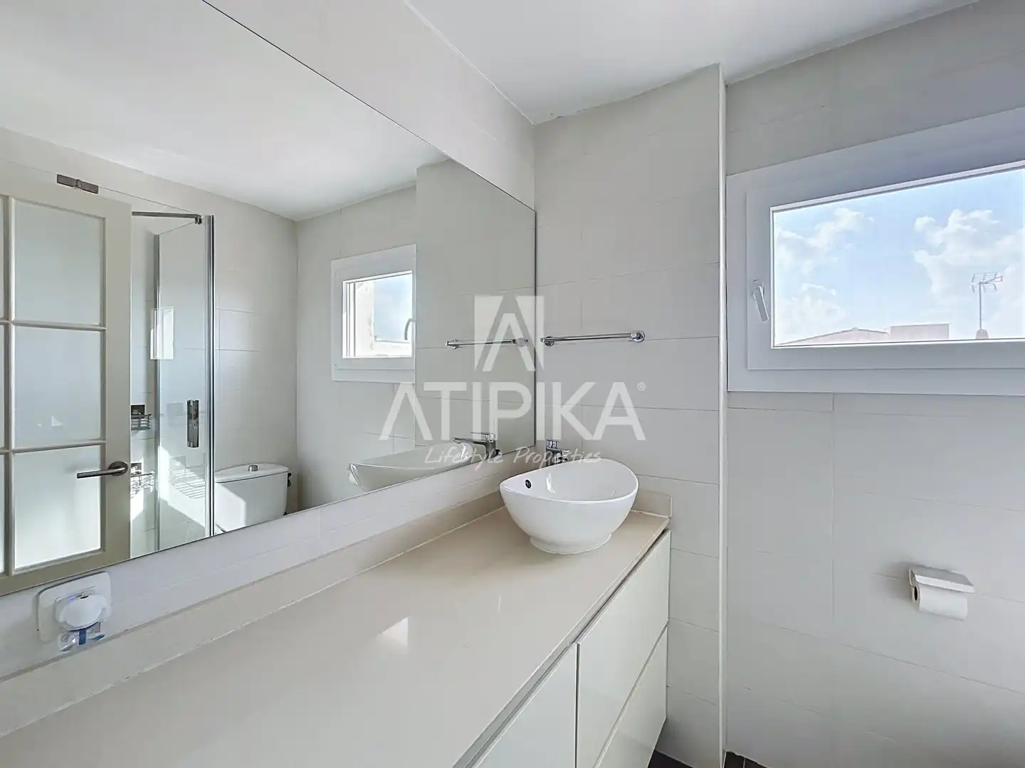 Bathroom of Flat for sale in Maó - Mahón  with Air Conditioner, Terrace and Furnished
