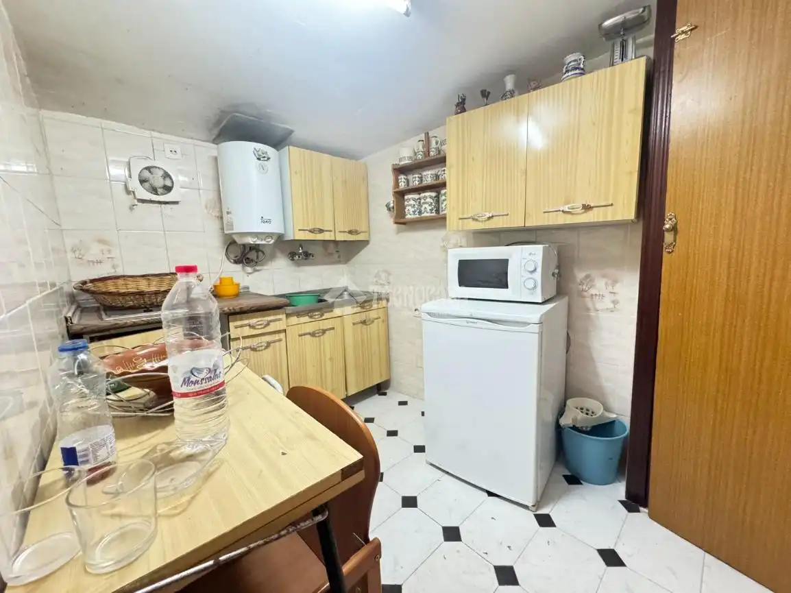 Cuina de Casa adosada en venda en Yepes