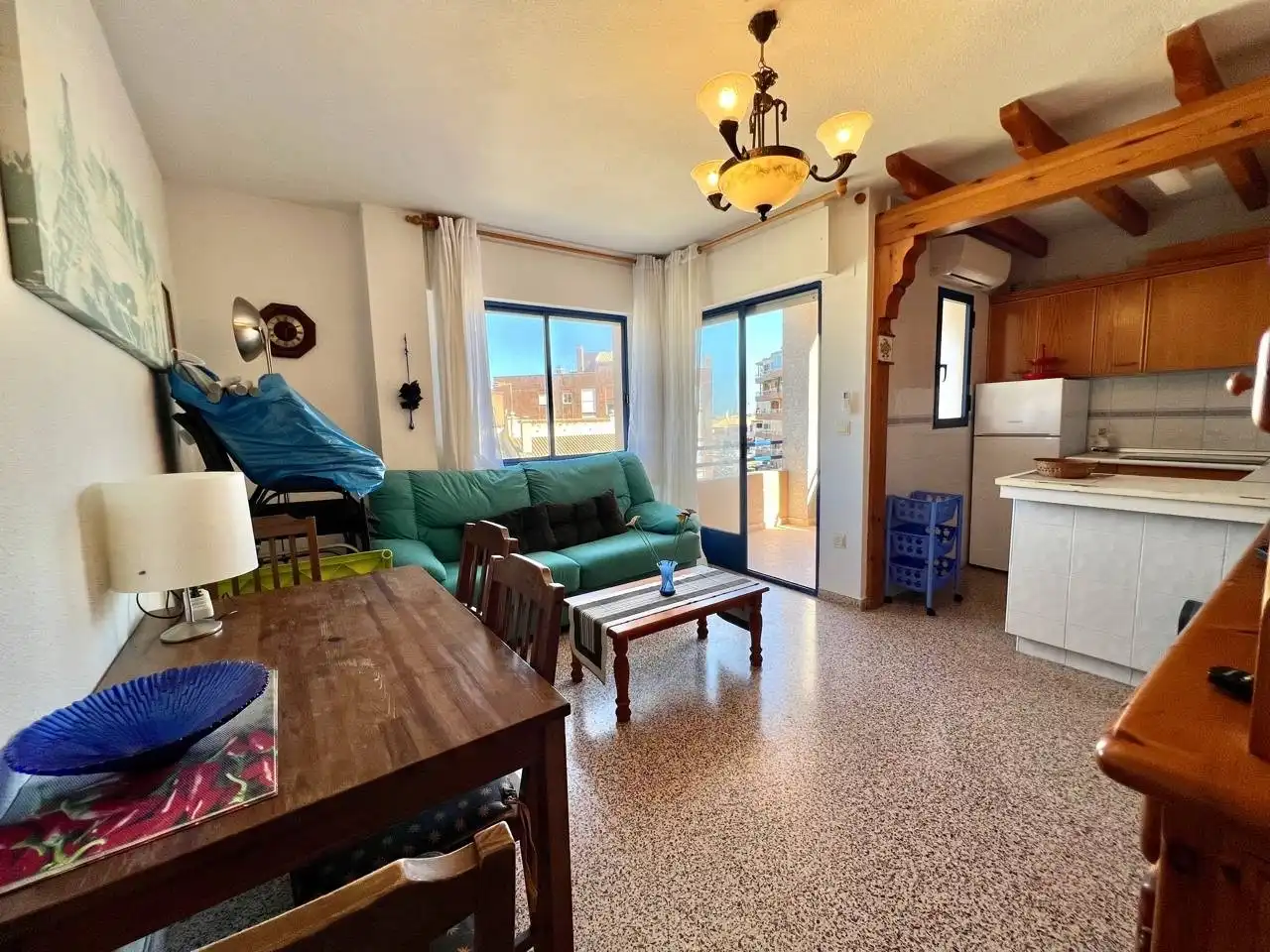 Sala d'estar de Apartament en venda en Guardamar del Segura amb Terrassa, Moblat i Rentadora
