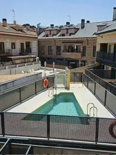 Schwimmbecken von Maisonette zur Miete in Brunete mit Heizung und Abstellraum