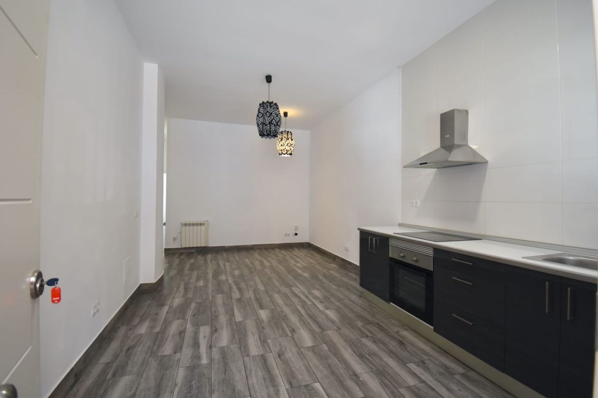 Cuina de Apartament de lloguer en Torrejón de Ardoz amb Calefacció