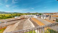 Vista exterior de Àtic en venda en Igualada amb Aire condicionat, Calefacció i Terrassa