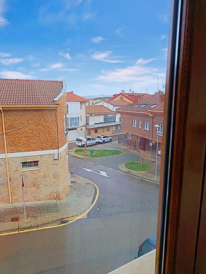 Casa amb terrassa en venda a Aguilar de Campoo - CL MARTIRES, imagen 18