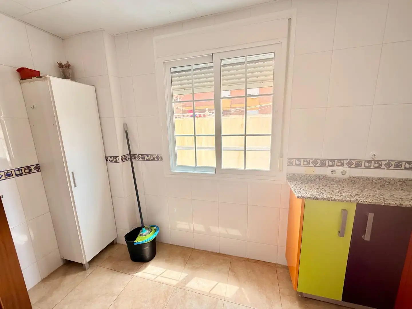 Cocina de Piso en venta en Roquetas de Mar con Balcón