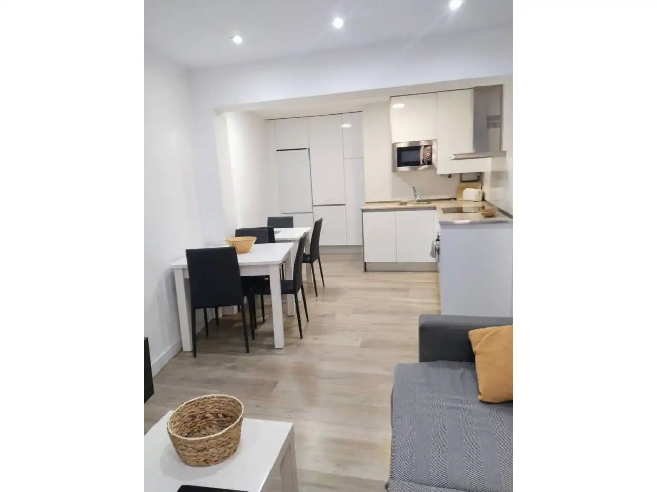 Kitchen of Flat for rent in Burgos  with Heating and Furnished