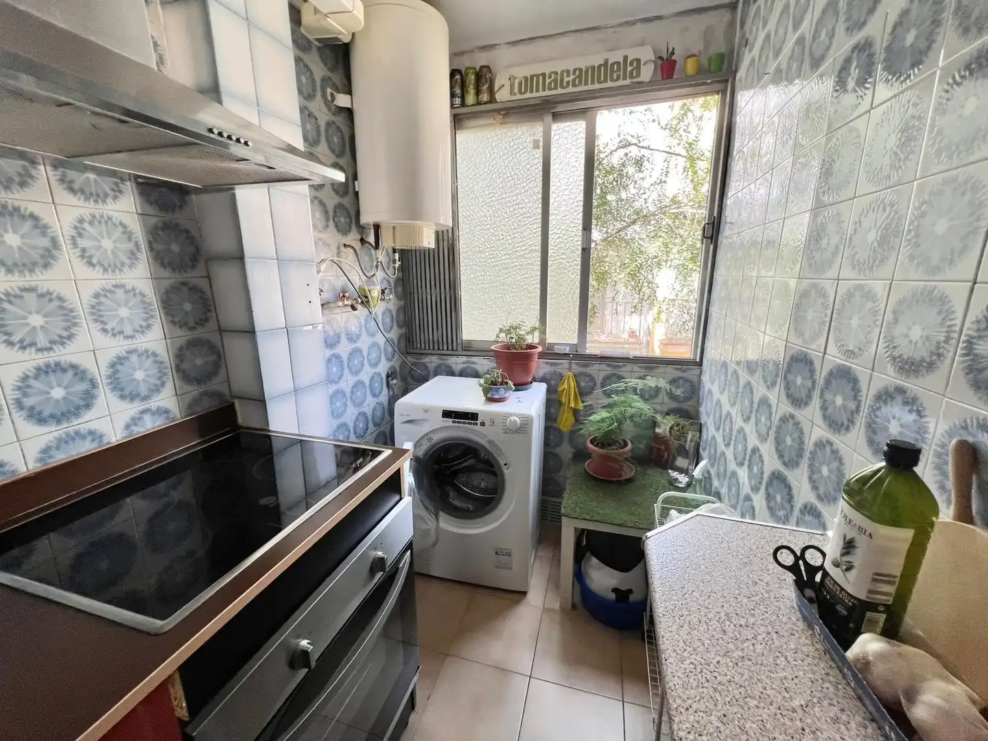 Kitchen of Flat for rent in Granada  with Furnished and Balcony