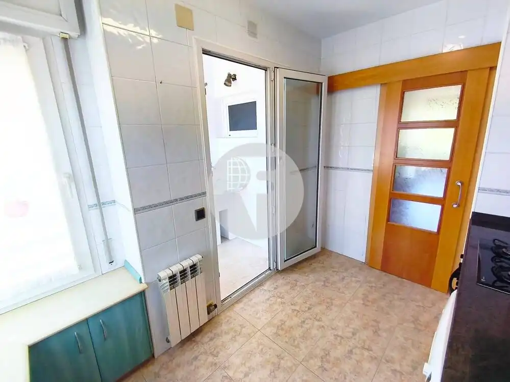 Cocina de Piso en venta en Manresa con Calefacción y Balcón