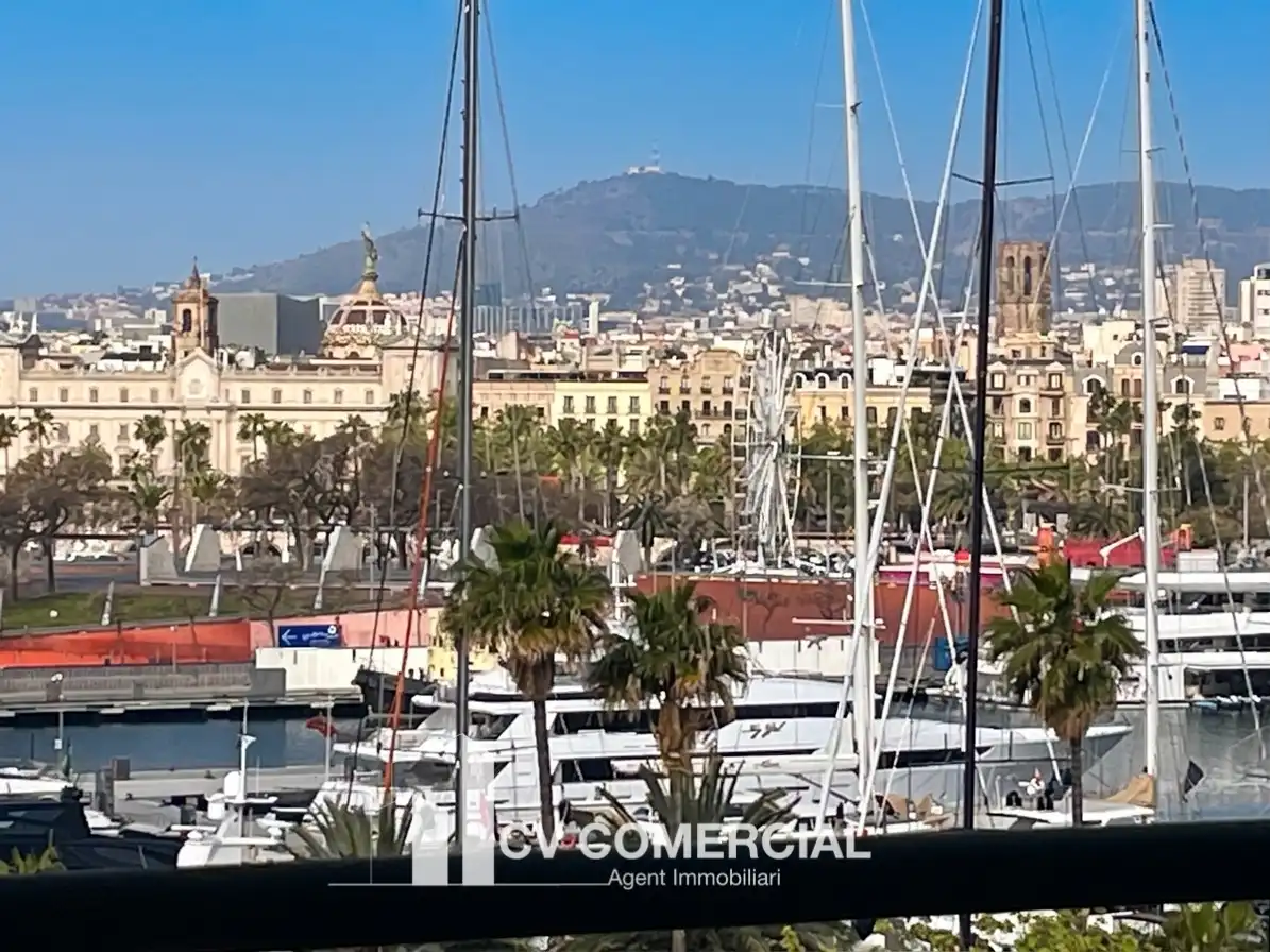 Flat for sale in Barcelona  with Air Conditioner, Heating and Parquet flooring