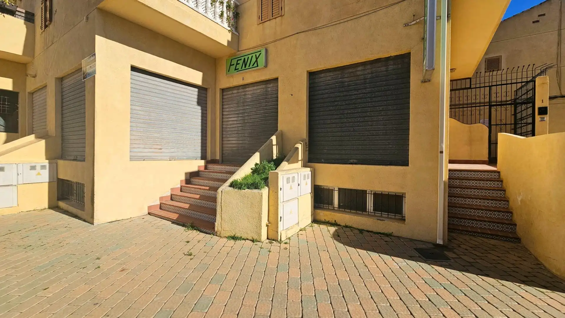 Local comercial en venda a Paseo de Miguel Sautana