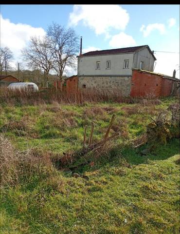 Casa-chalet en Venta en Lugar Morgade, 38 en O Saviñao