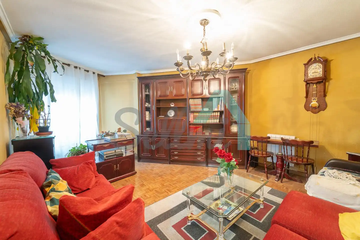 Sala de estar de Piso en venta en Siero con Calefacción, Parquet y Trastero