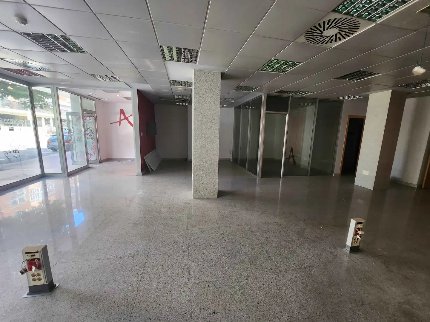 Commercial properties for sale in Collado Villalba  with Air Conditioner