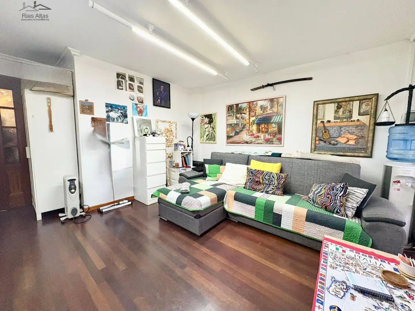 Living room of Flat for sale in A Coruña Capital   with Heating, Parquet flooring and Terrace