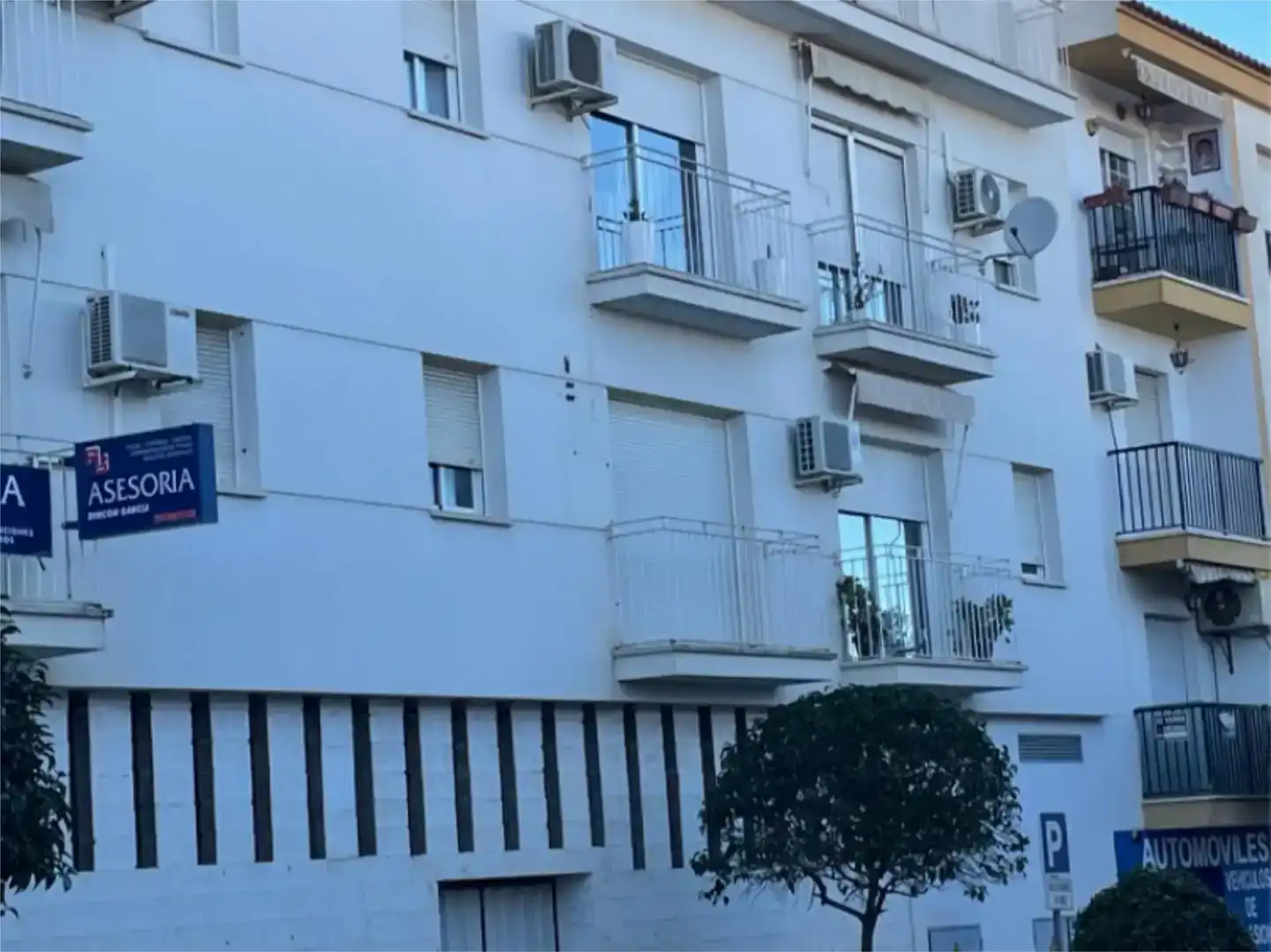 Vista exterior de Pis en venda en Castuera amb Aire condicionat, Parquet i Moblat