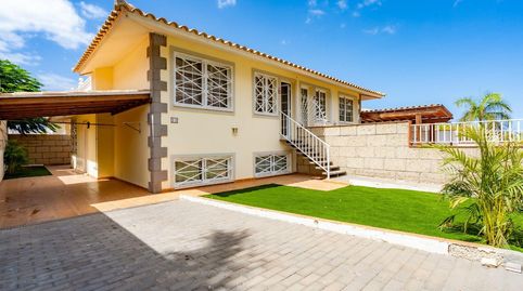 Foto 5 de Casa adosada en venta en Palm - Mar, Arona