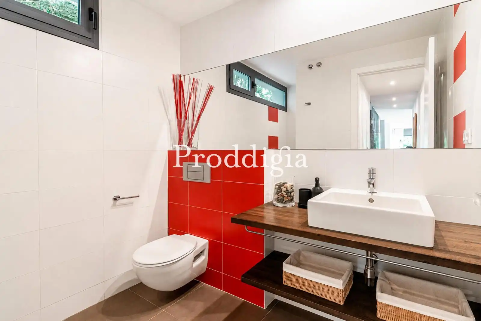Baño de Casa o chalet de alquiler en Barcelona con Aire acondicionado, Calefacción y Amueblado