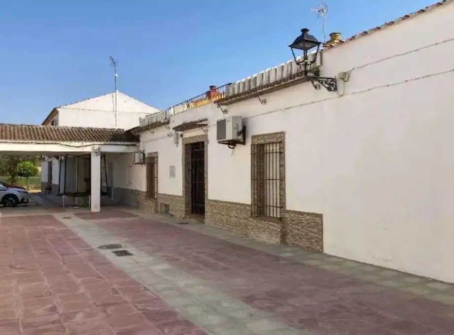 Haus mit Garten zum Verkauf in Calle FERROCARRIL 22, imagen 2