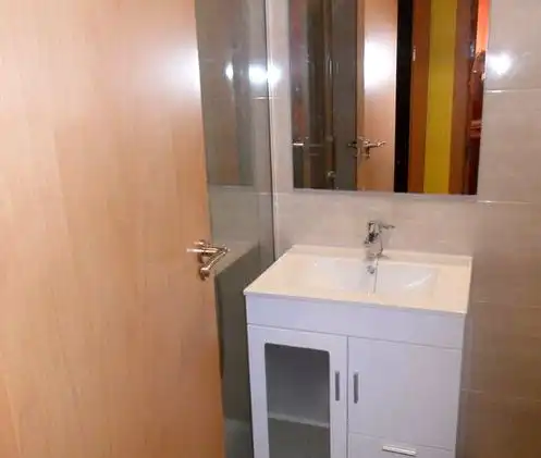 Bathroom of Flat for rent in Granada  with Furnished
