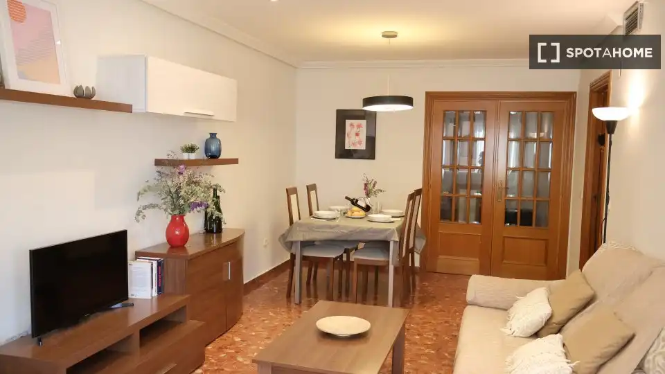 Living room of Flat for rent in Valencia  with Air Conditioner, Heating and Furnished