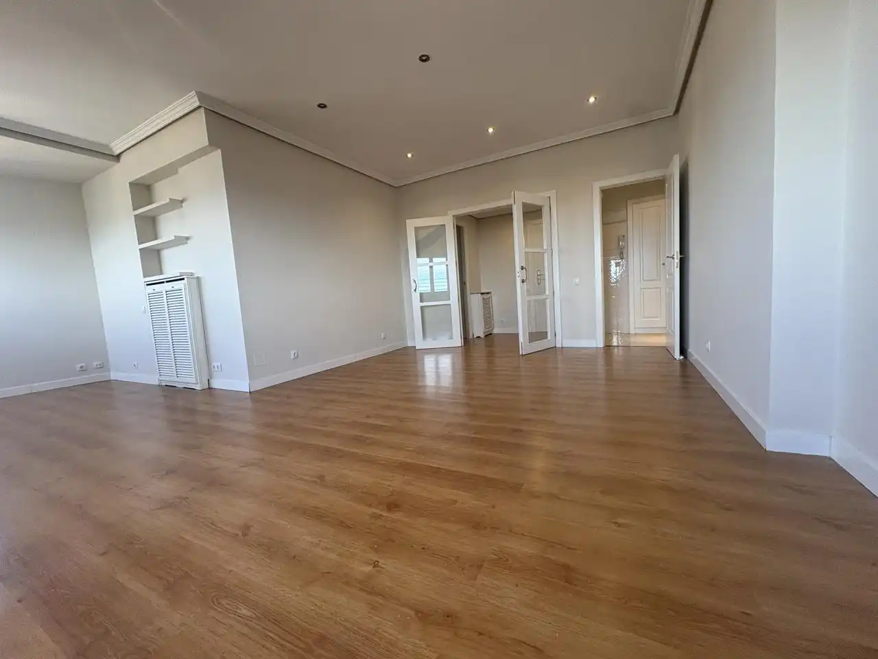 Sala de estar de Piso de alquiler en Madrid con Aire acondicionado, Calefacción y Terraza