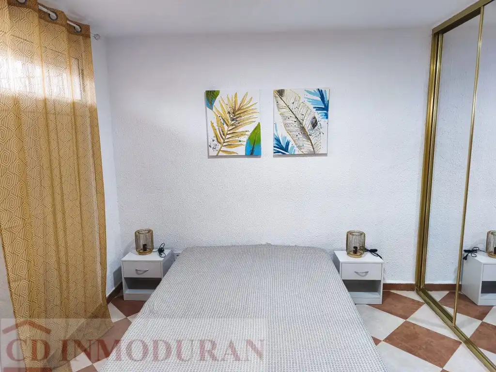 Schlafzimmer von Dachboden zum Verkauf in Alicante / Alacant