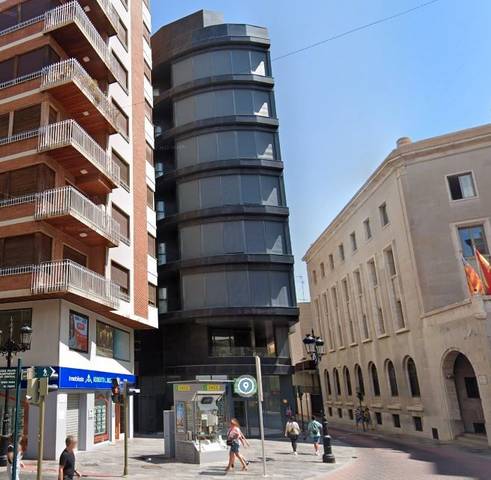 Piso en Alquiler en Carrer de l'Escultor Viciano, 1 en Casco Histórico