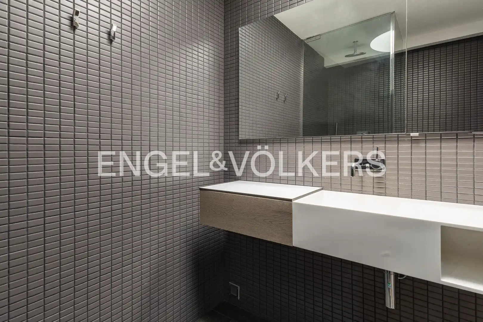 Baño de Casa o chalet de alquiler en Alella con Aire acondicionado, Calefacción y Jardín privado