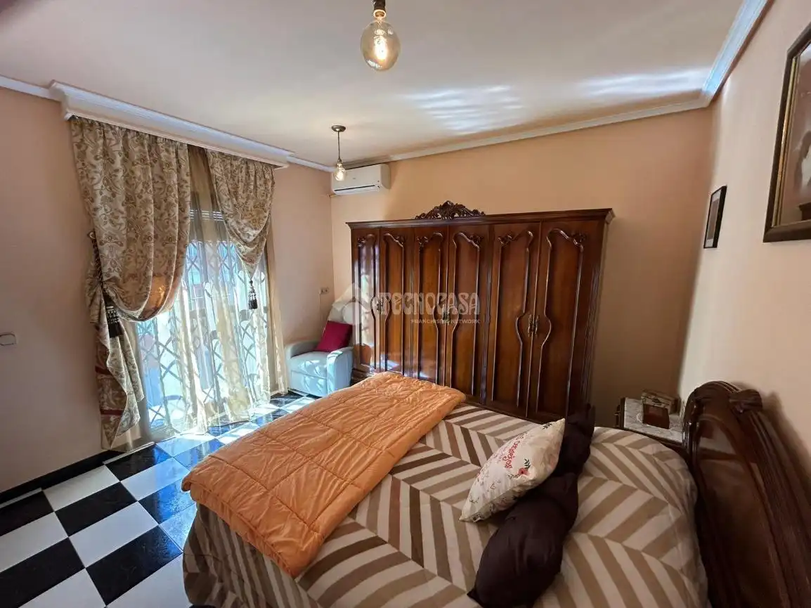 Habitación de Casa adosada en venta en Antequera con Terraza