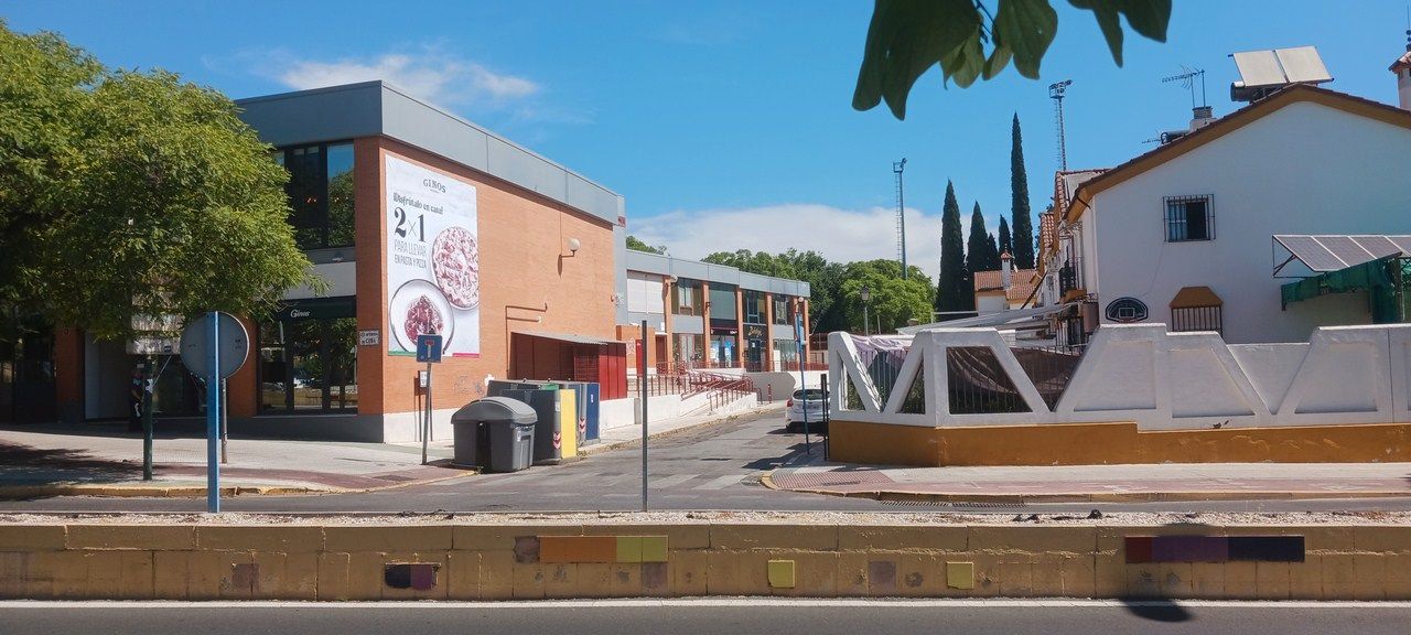 Vista exterior de Garatge en venda en Mairena del Aljarafe