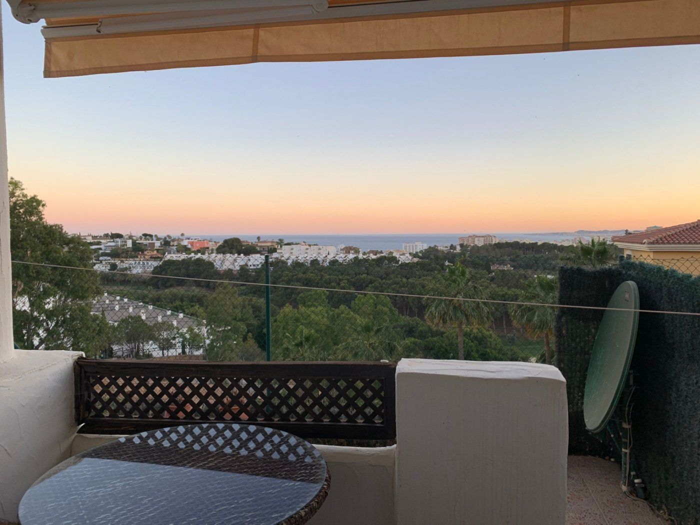 Terrassa de Pis de lloguer en Benalmádena amb Aire condicionat, Jardí privat i Terrassa