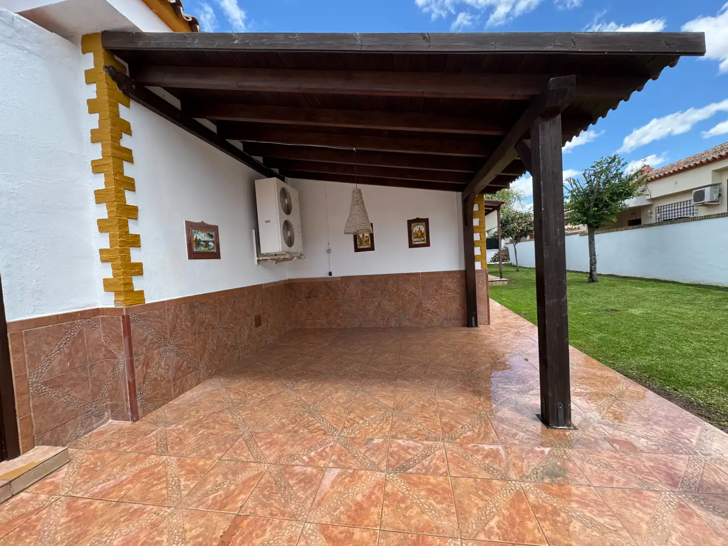 Terraza de Casa o chalet de alquiler en Espartinas con Aire acondicionado, Calefacción y Jardín privado